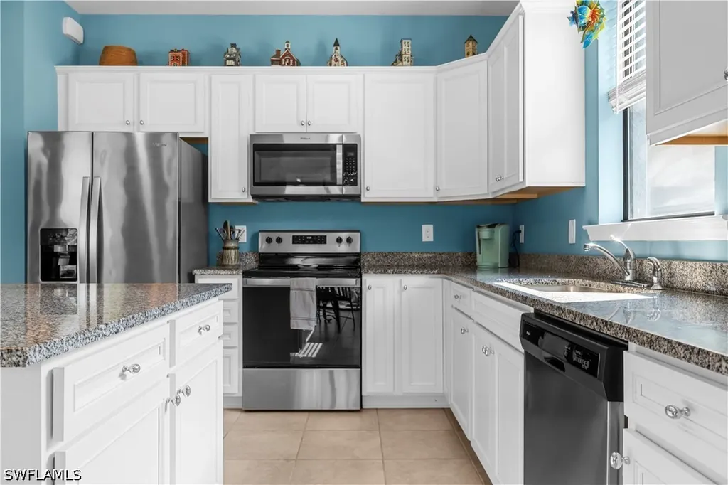 16009 Palmetto Prairie Drive Alva FL 33920