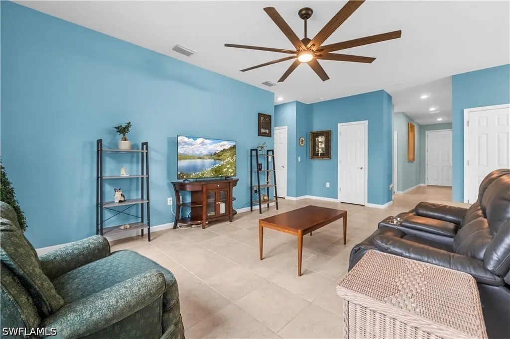 16009 Palmetto Prairie Drive Alva FL 33920