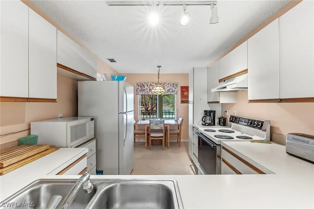 534 Augusta Boulevard Naples FL 34113