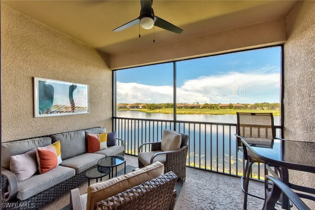 9377 Pocida Court Naples FL 34119