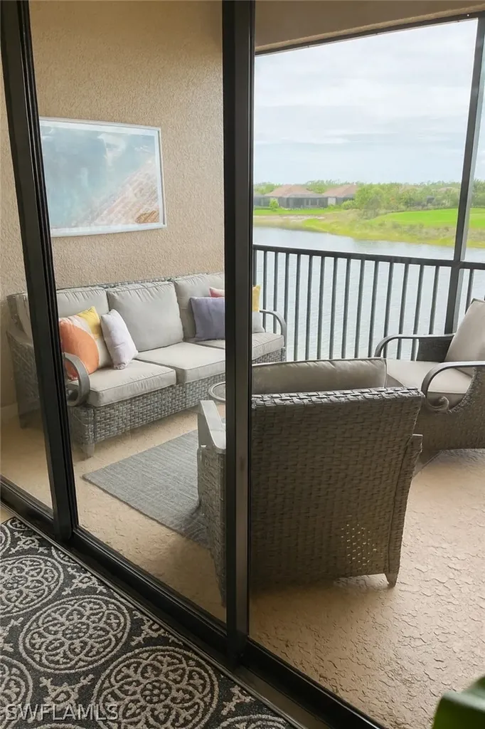 9377 Pocida Court Naples FL 34119