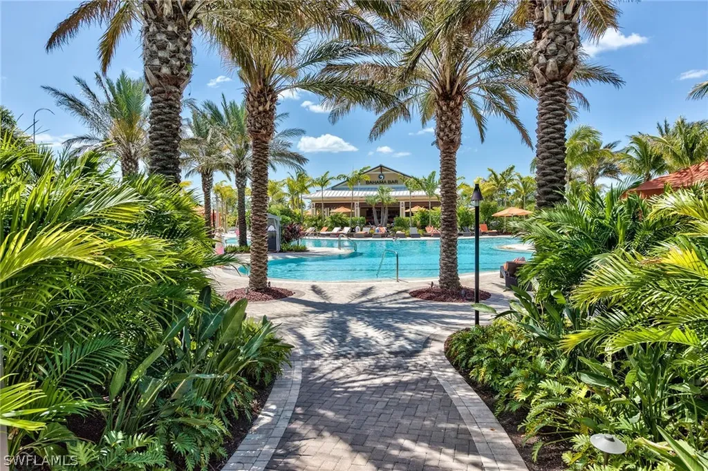 9377 Pocida Court Naples FL 34119