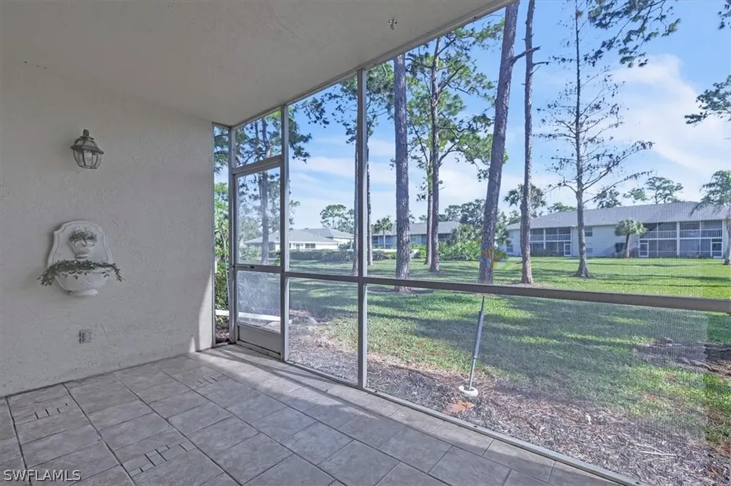 716 Landover Circle Naples FL 34104