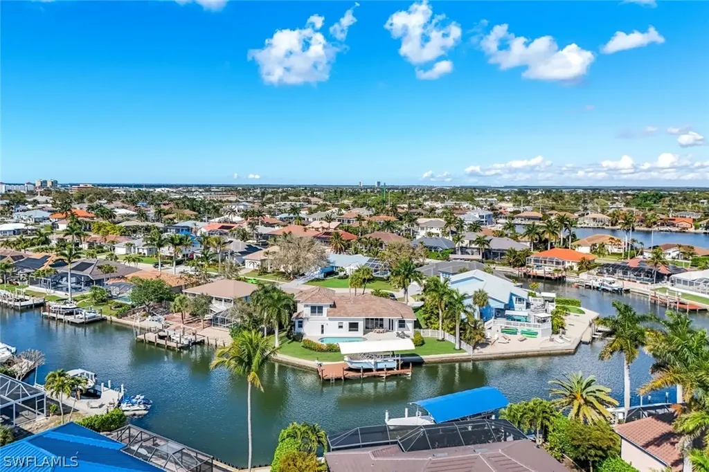 316 Waterleaf Court Marco Island FL 34145