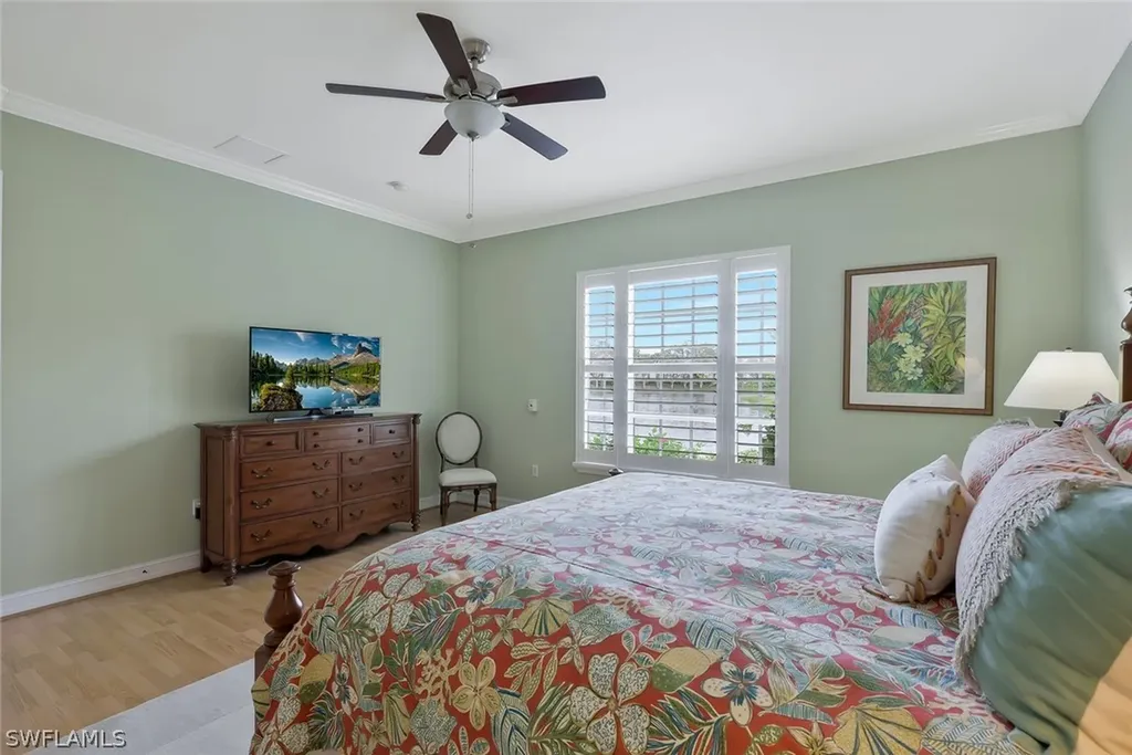 5012 Maxwell Circle Naples FL 34105