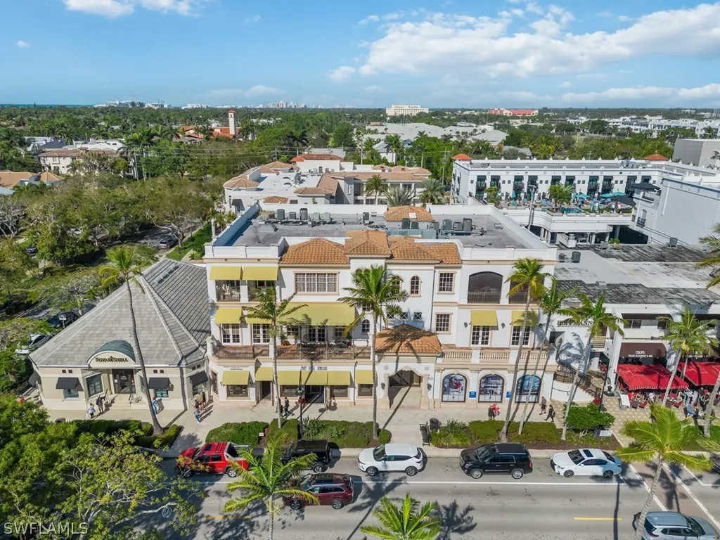 625 5th Avenue S Naples FL 34102