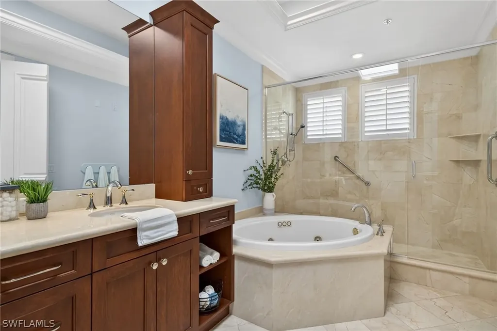 625 5th Avenue S Naples FL 34102