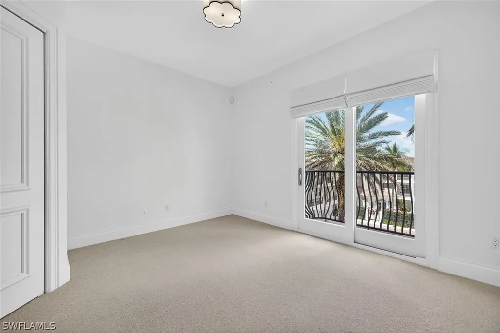 625 5th Avenue S Naples FL 34102