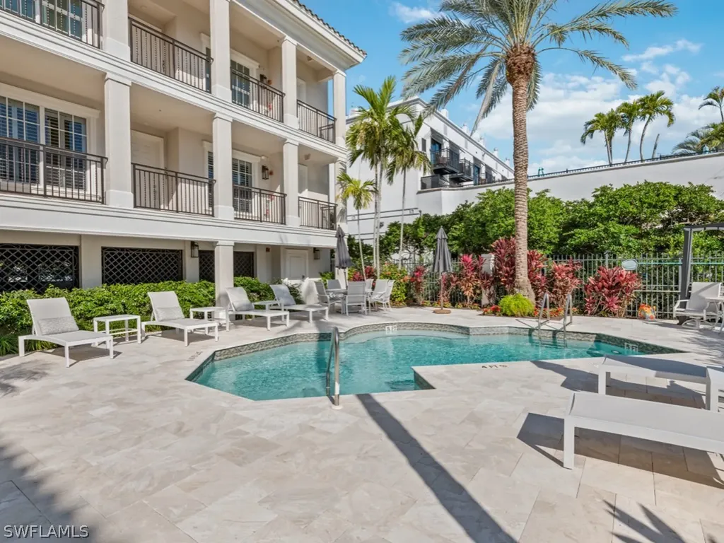 625 5th Avenue S Naples FL 34102
