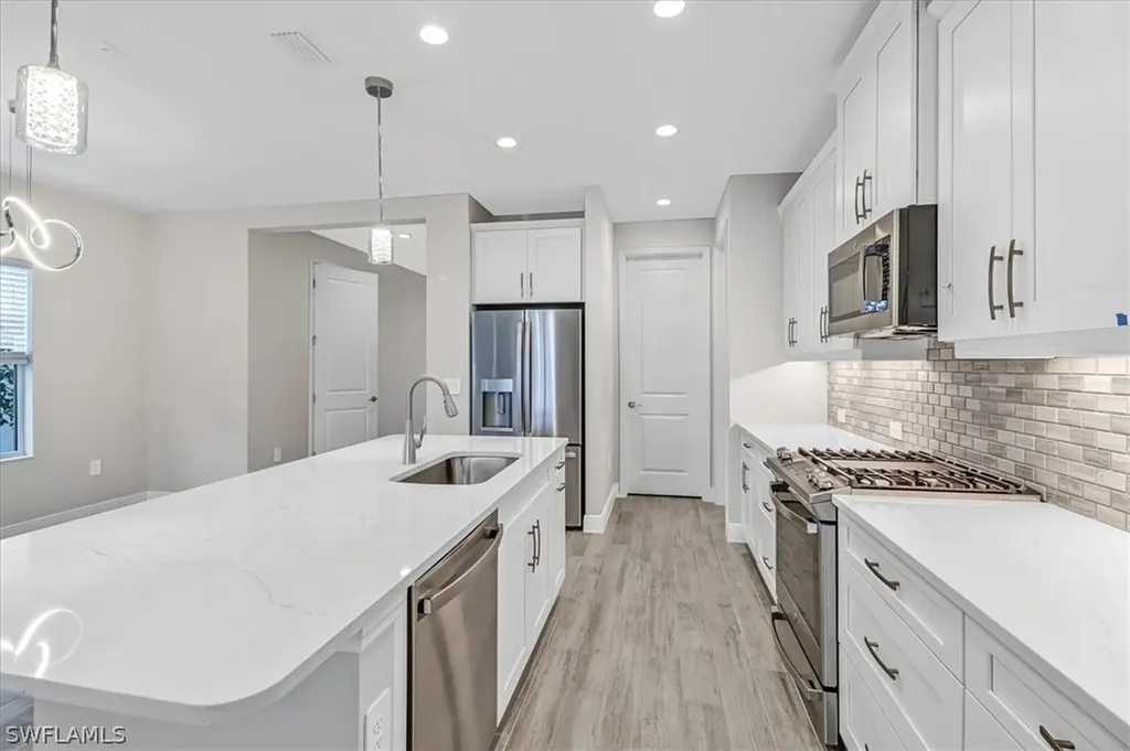 4652 Centaurus Circle Naples FL 34120