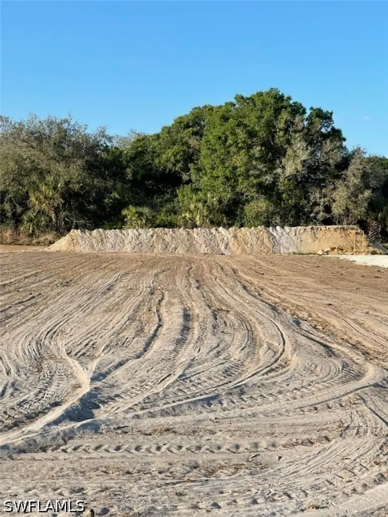 46310 Neal Road Punta Gorda FL 33982