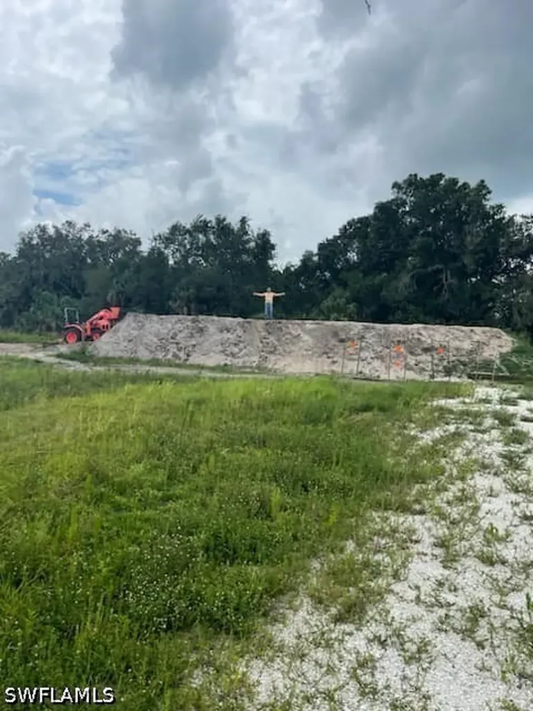 46310 Neal Road Punta Gorda FL 33982