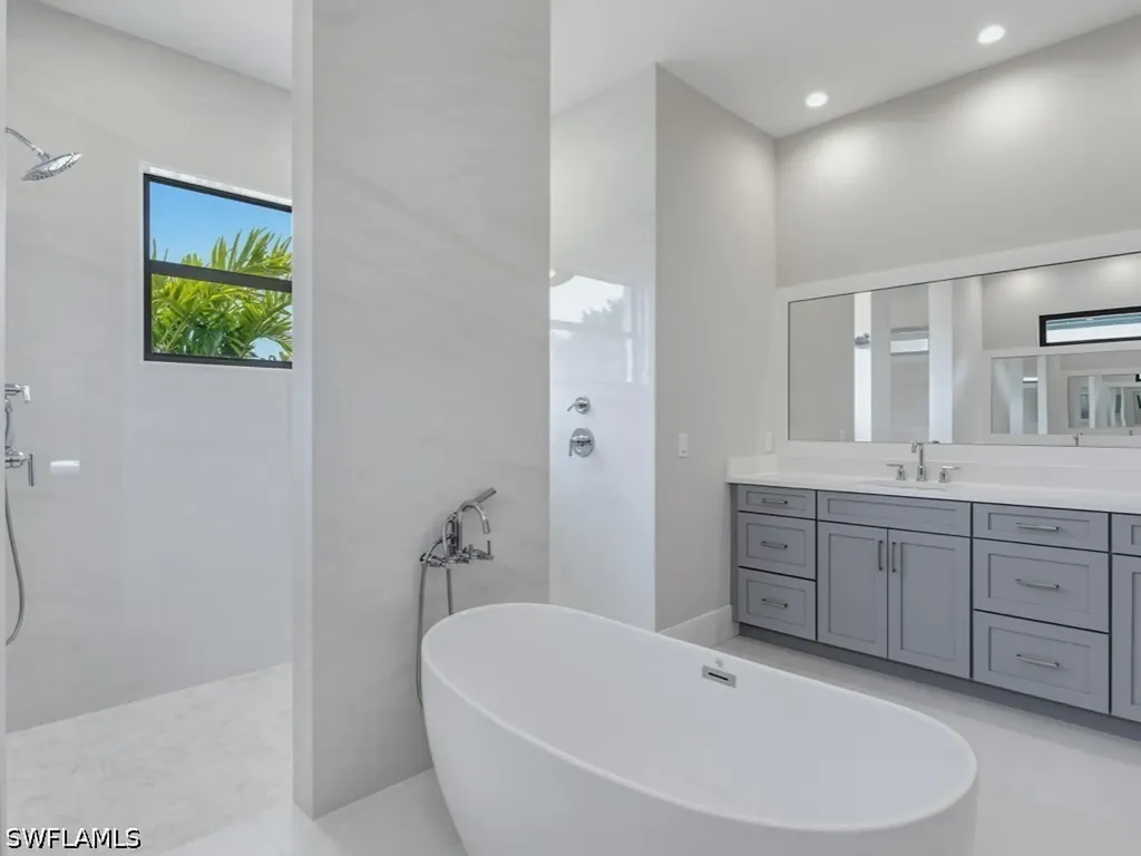 67 Willowick Drive Naples FL 34110