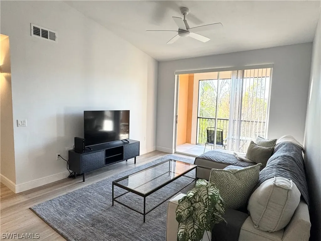 1190 Reserve Way Naples FL 34105