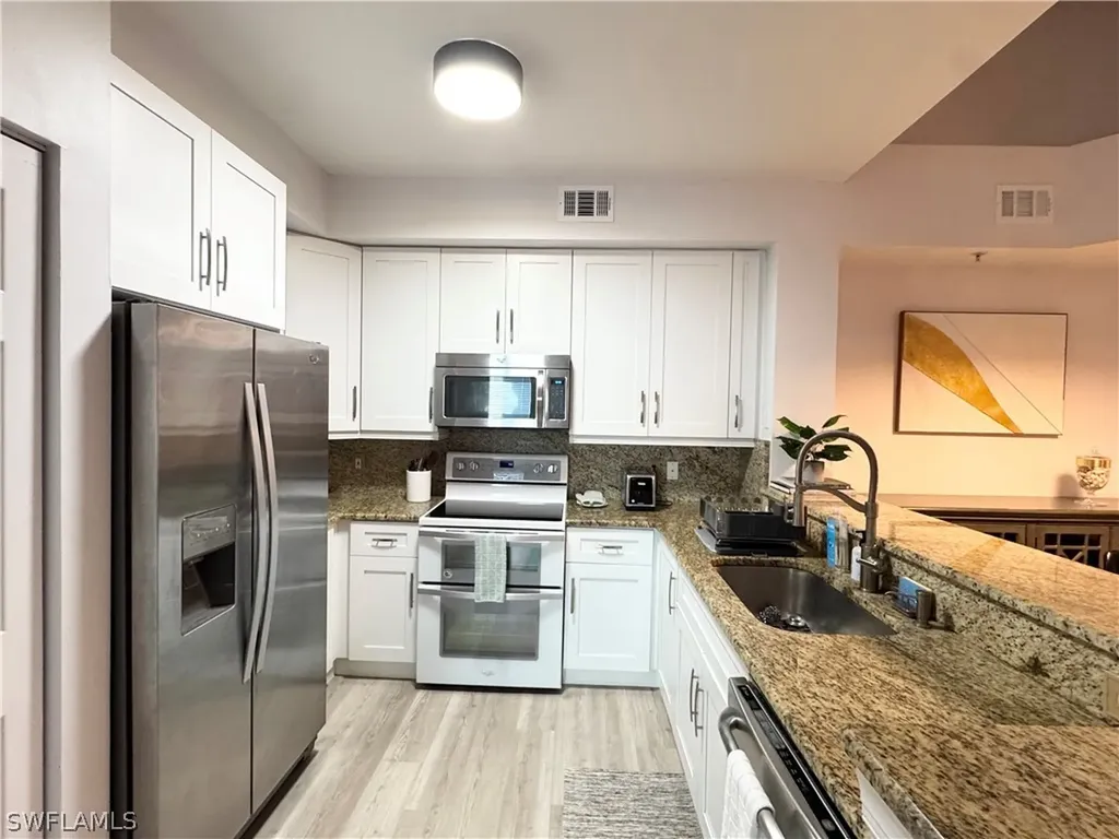 1190 Reserve Way Naples FL 34105