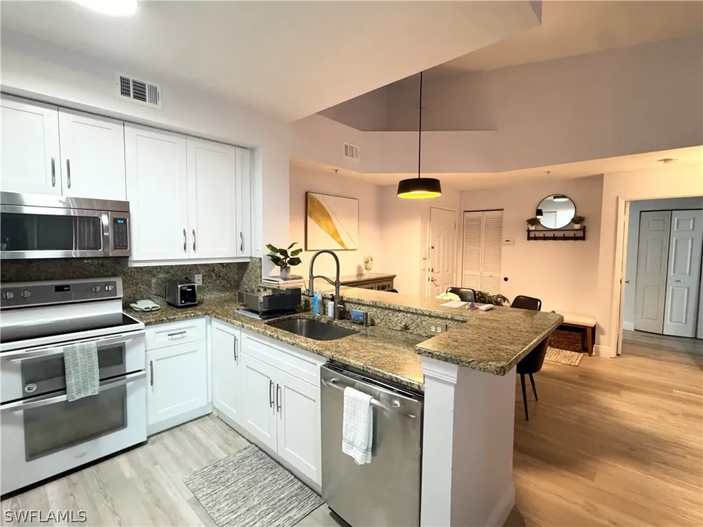 1190 Reserve Way Naples FL 34105