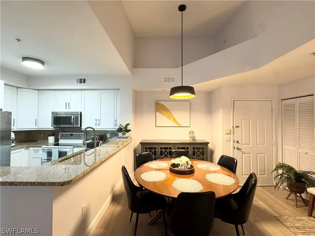 1190 Reserve Way Naples FL 34105