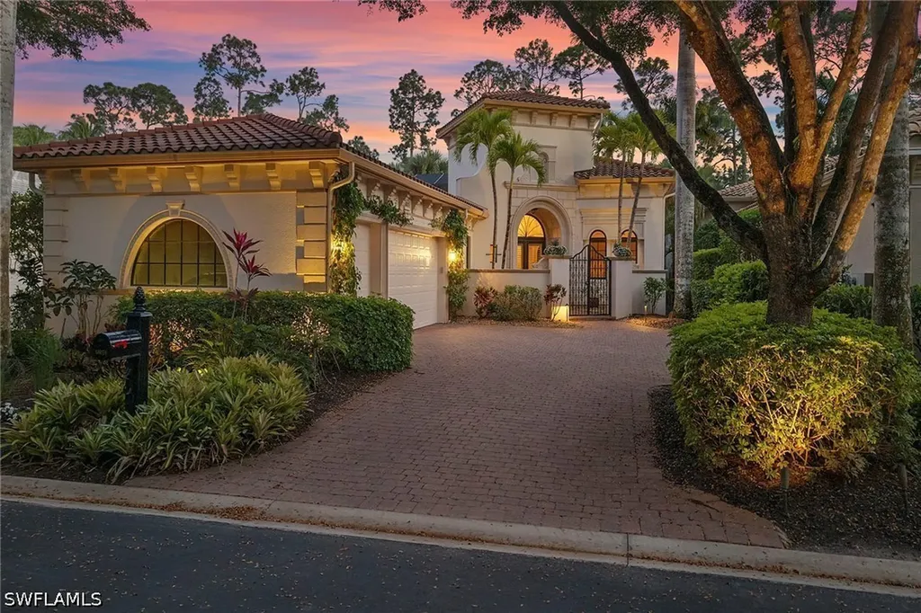 18071 Lagos Way Naples FL 34110