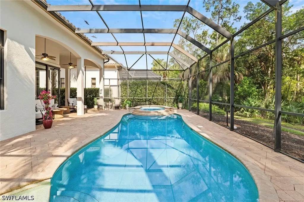 18071 Lagos Way Naples FL 34110