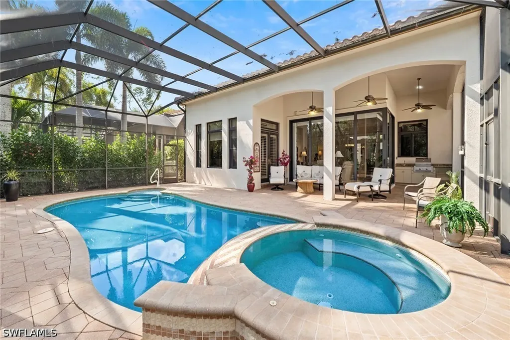 18071 Lagos Way Naples FL 34110
