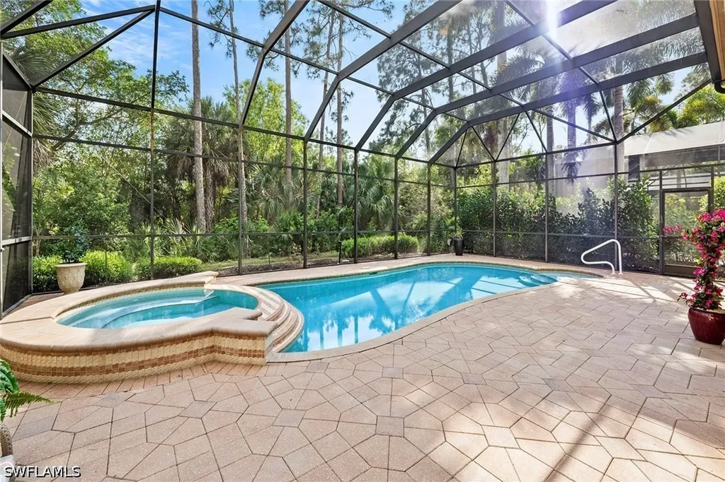 18071 Lagos Way Naples FL 34110