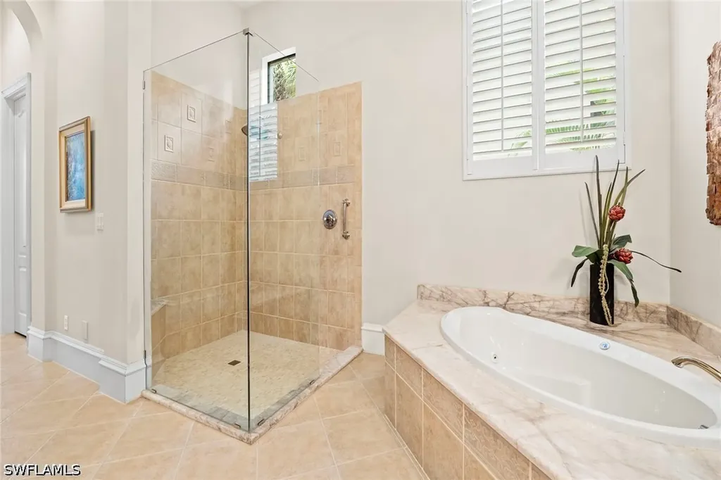 18071 Lagos Way Naples FL 34110