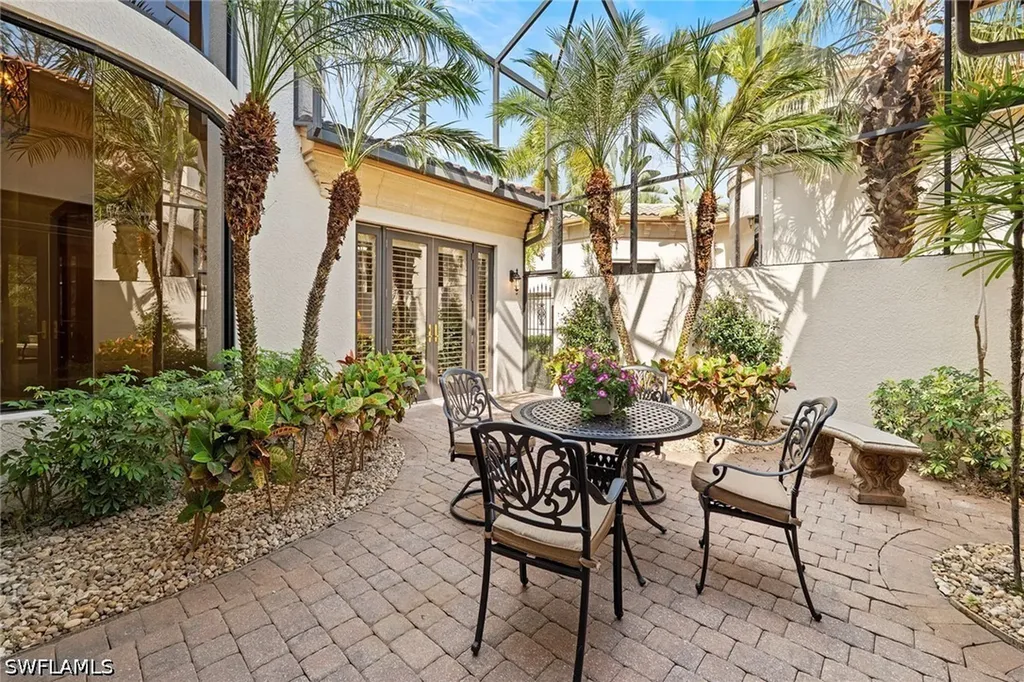 18071 Lagos Way Naples FL 34110