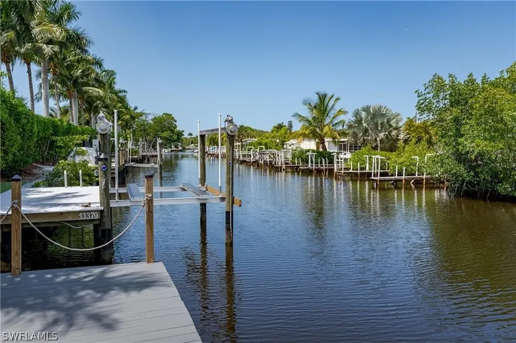 13375 Snook Circle Naples FL 34114