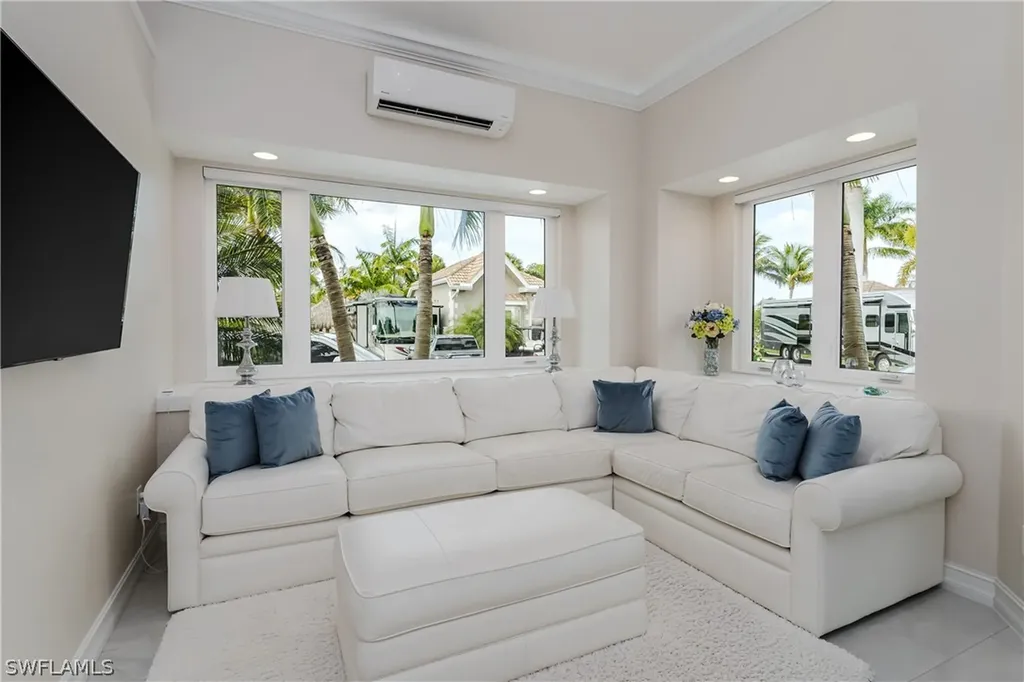 13410 Snook Circle Naples FL 34114