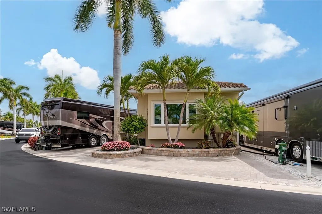 13410 Snook Circle Naples FL 34114