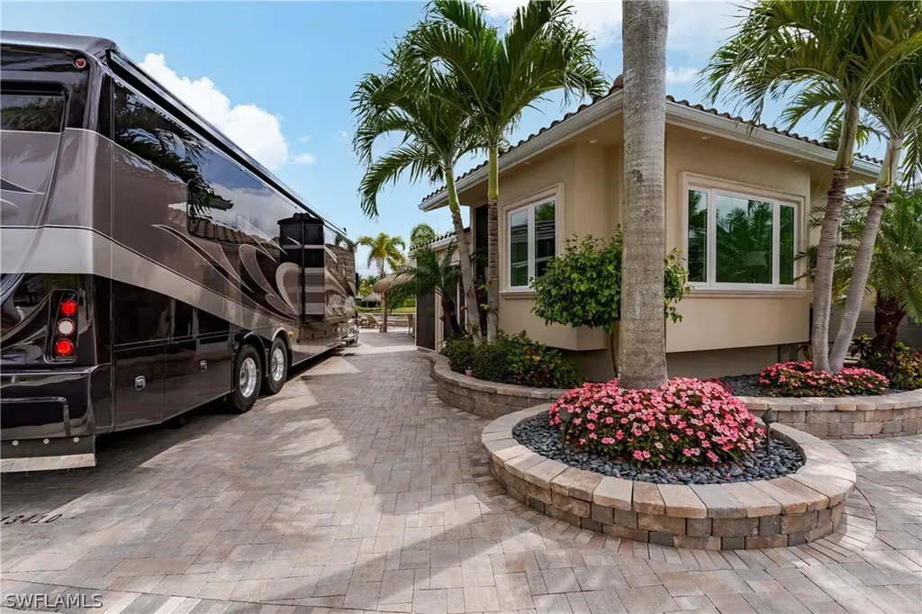 13410 Snook Circle Naples FL 34114