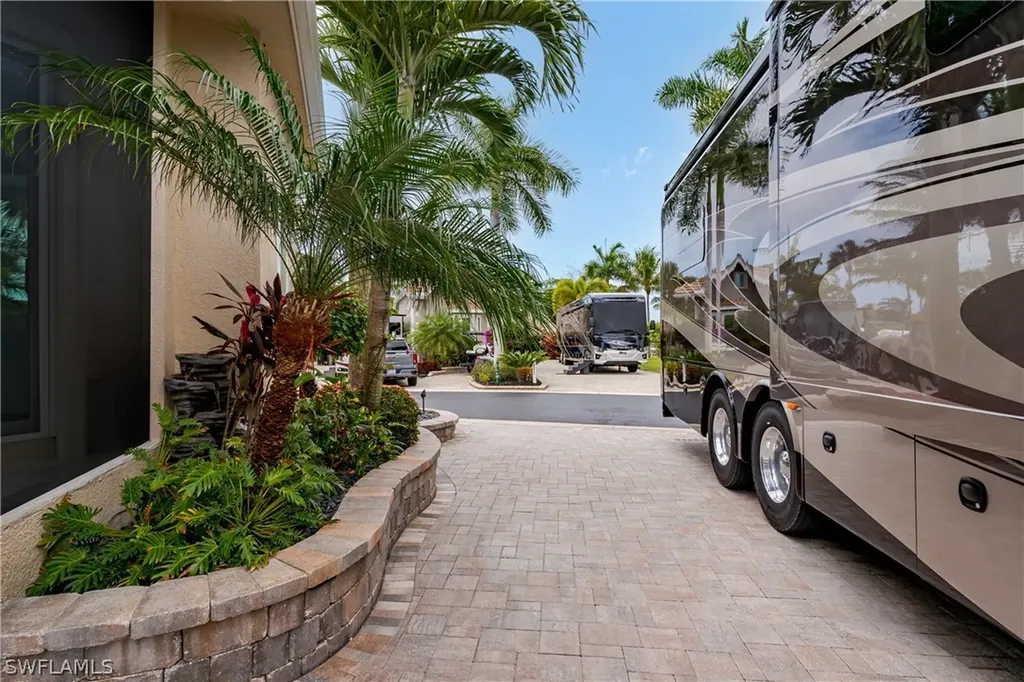 13410 Snook Circle Naples FL 34114