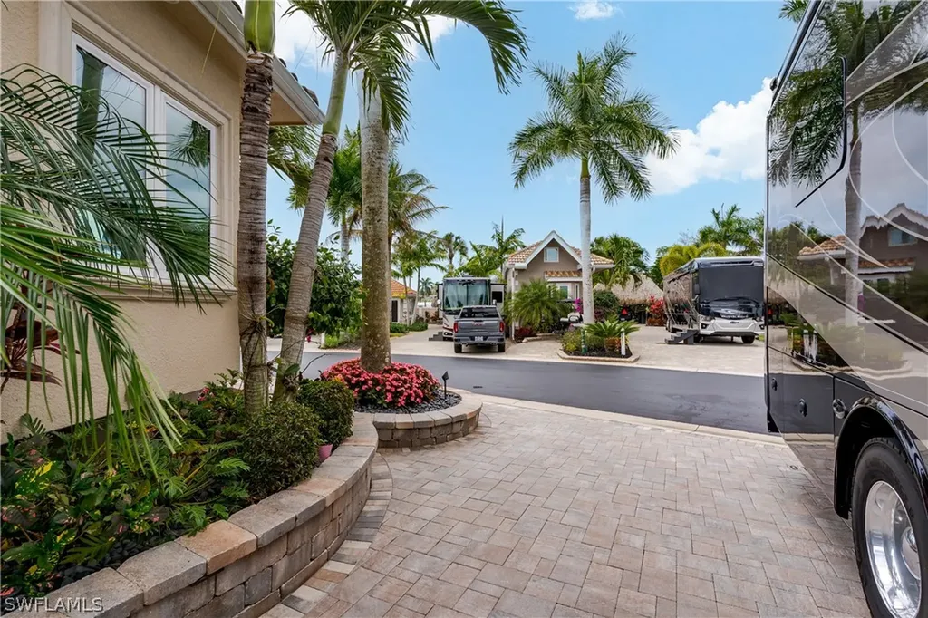 13410 Snook Circle Naples FL 34114