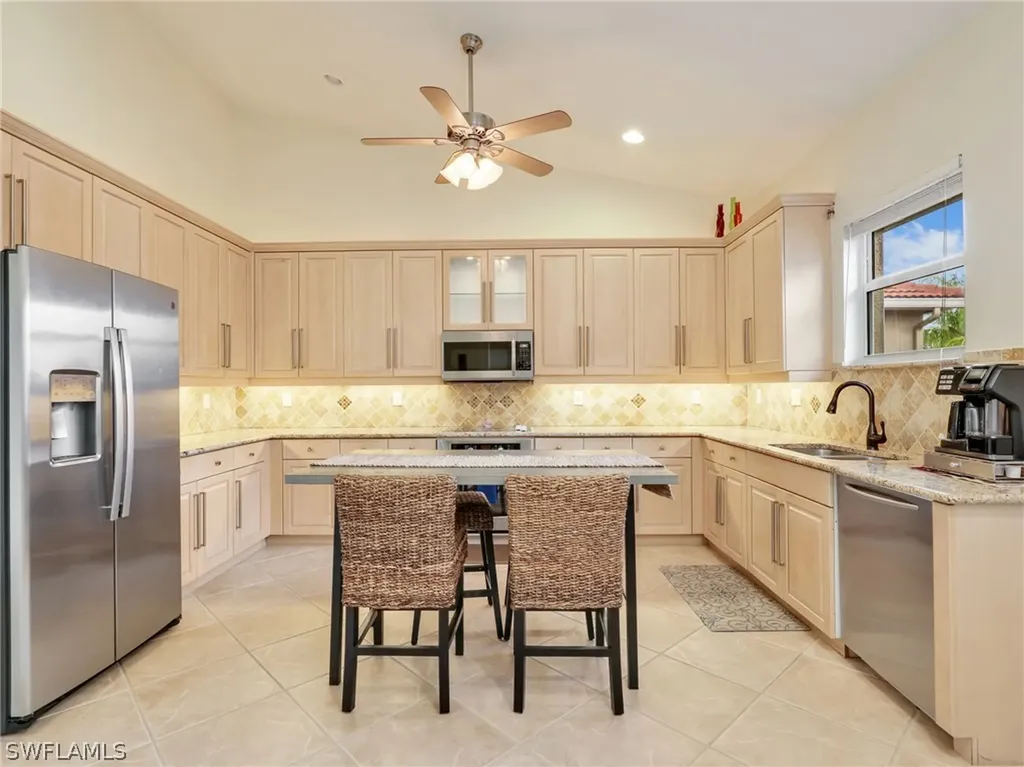 2590 Marshcreek Lane Naples FL 34119