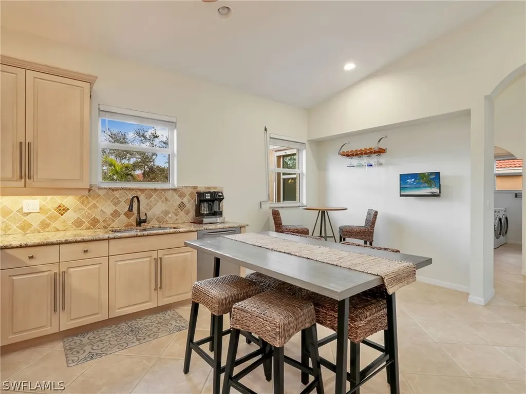 2590 Marshcreek Lane Naples FL 34119