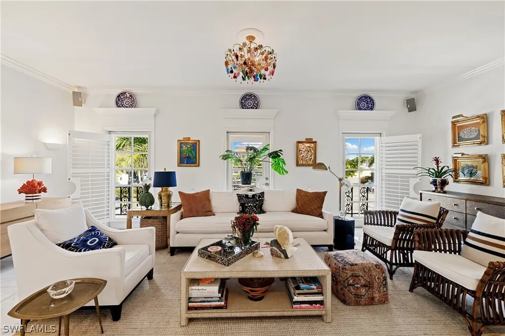 292 14th Avenue S Naples FL 34102