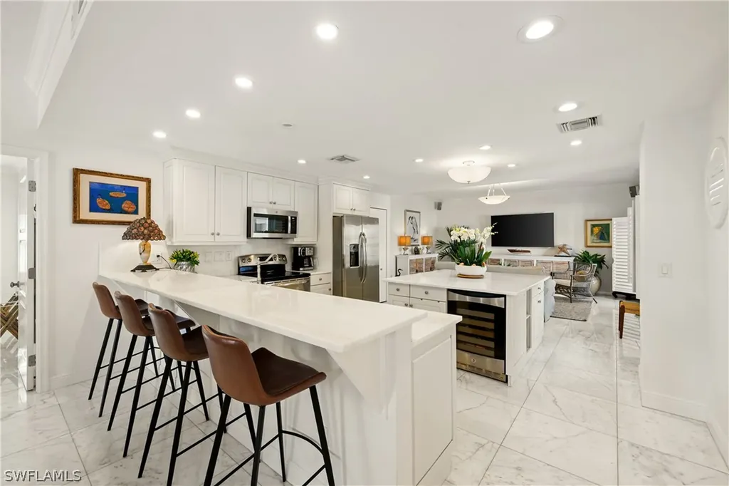 292 14th Avenue S Naples FL 34102