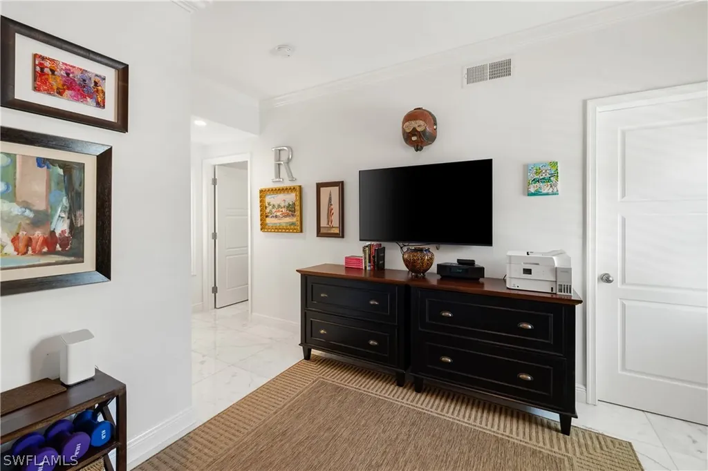 292 14th Avenue S Naples FL 34102