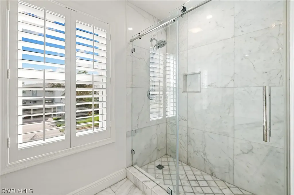 292 14th Avenue S Naples FL 34102