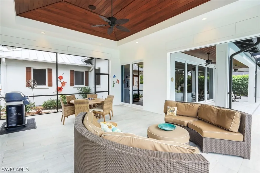 4127 Belair Lane Naples FL 34103