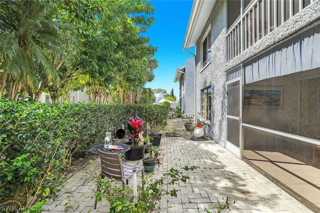 12 Watercolor Way Naples FL 34113