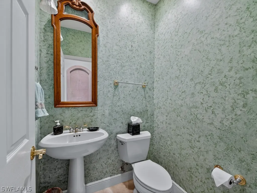 5839 Whisperwood Court Naples FL 34110