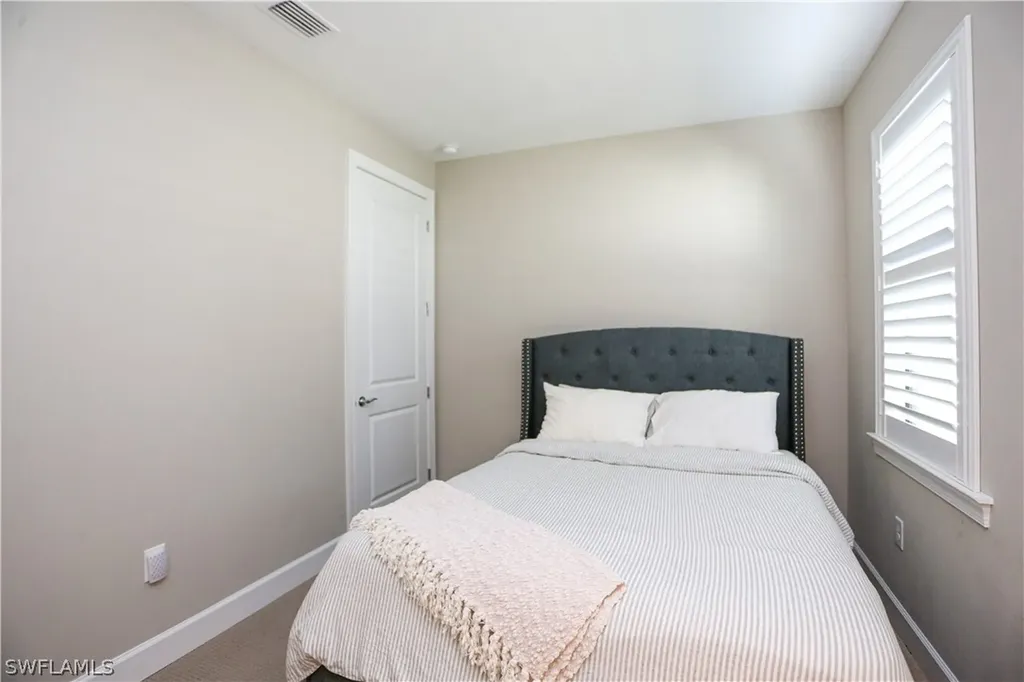 9716 Everglades Drive Naples FL 34120