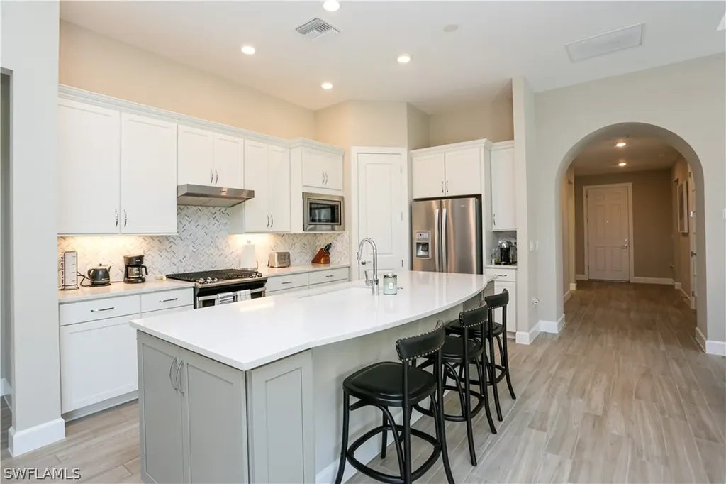 9716 Everglades Drive Naples FL 34120