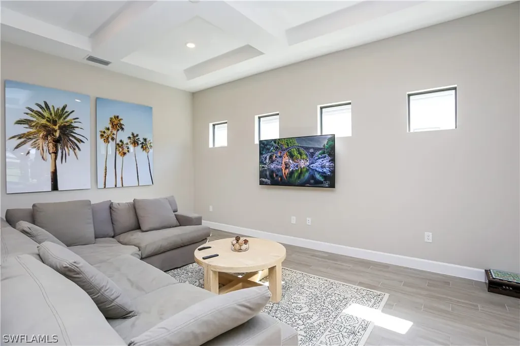 9716 Everglades Drive Naples FL 34120