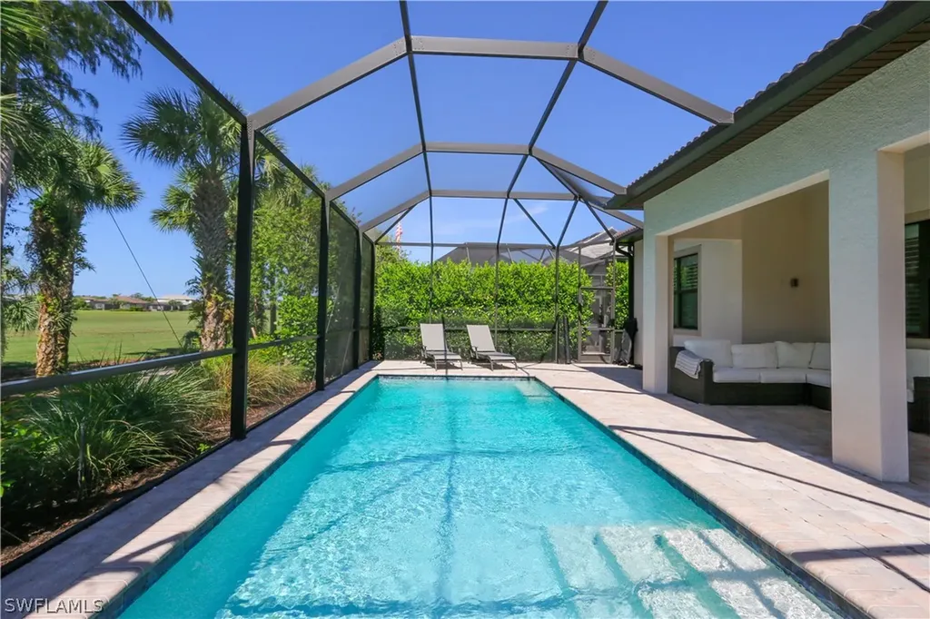 9716 Everglades Drive Naples FL 34120