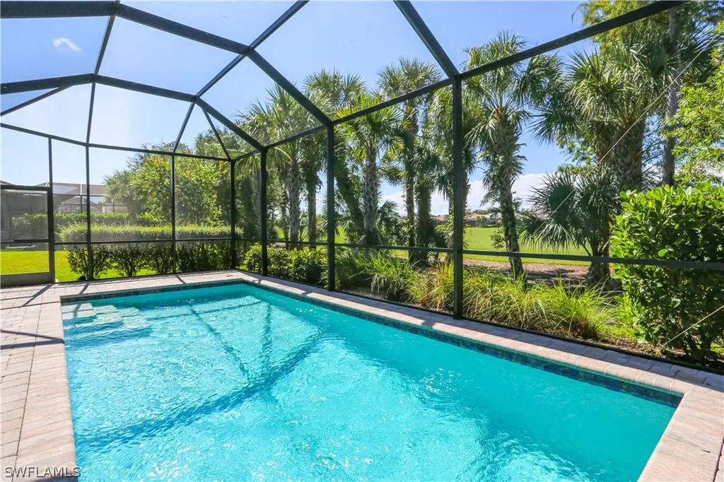 9716 Everglades Drive Naples FL 34120