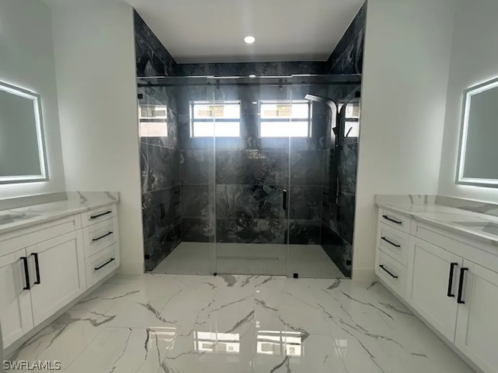 3307 12th Avenue NE Naples FL 34120