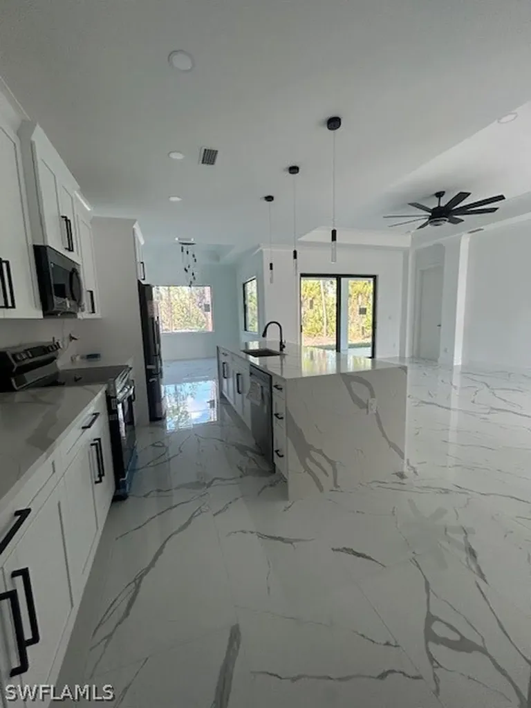 3307 12th Avenue NE Naples FL 34120