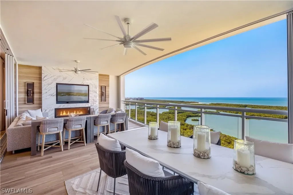 Naples FL, 13945 Old Coast Road, Unit PH05